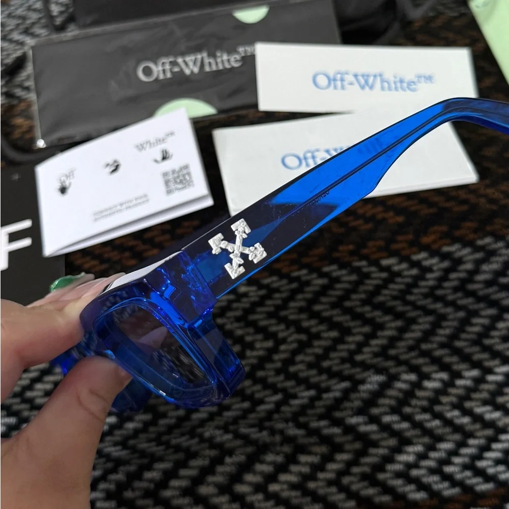 Off-White Blue Transparent Rectangular Sunglasses with Silver Logo